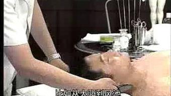 刮痧刮脸视频教程,焕发面部光彩教程
